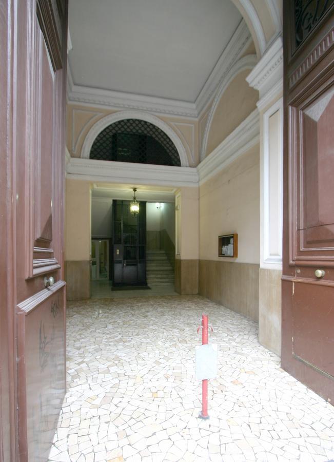Al Centro E Meglio B&B Napoli Eksteriør billede